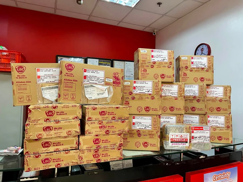 Packed customer orders at Peanut PC